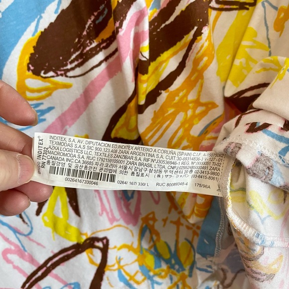 Zara Multicolor Graffiti Graphic Art Cotton Boxy Tee. Women’s Large - Picture 6 of 9